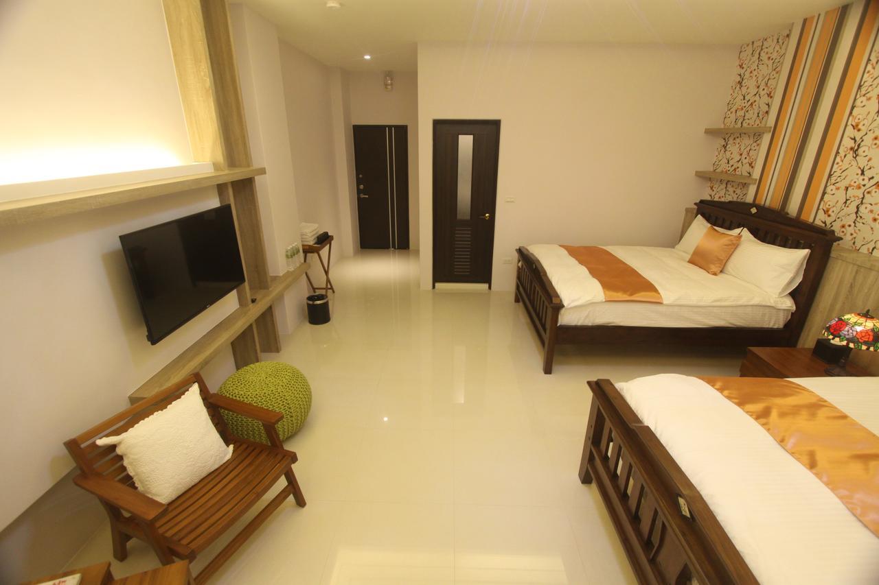 Mrs. Zhuang Homestay Hualien Exterior foto
